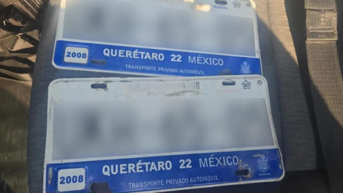 SJR POLI LAS PLACAS NO CORRESPONDIAN