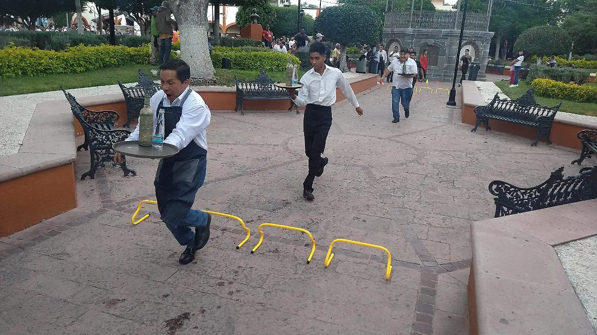SJR Los meseros