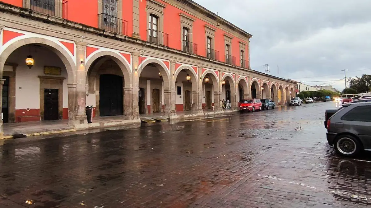 En la cabecera municipal de Polotitlán hay ubicada una sucursal de Finabien