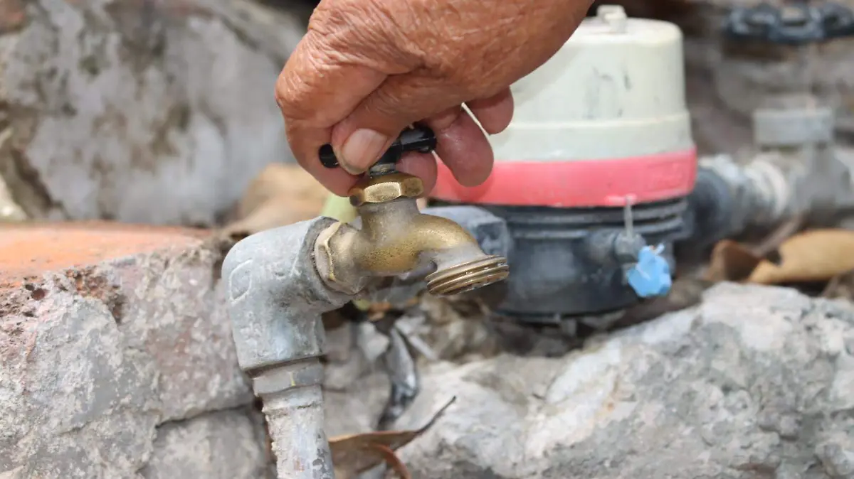 SJR_Decenas de casas