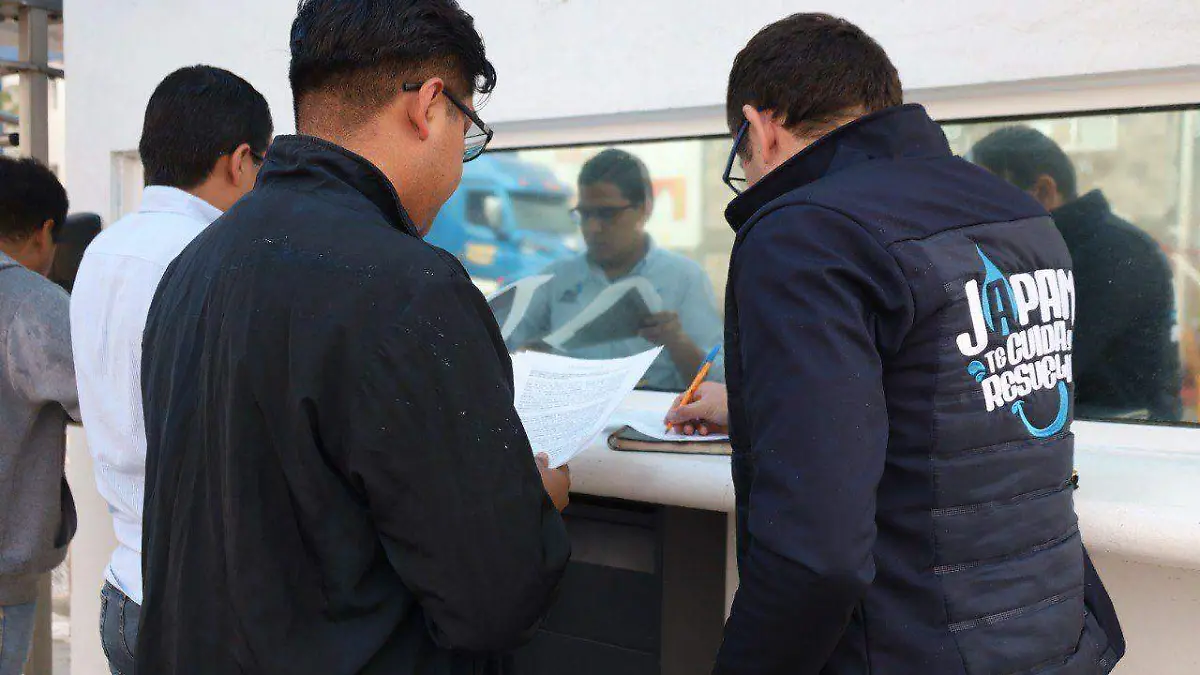 SJR_Acudieron a la empresa