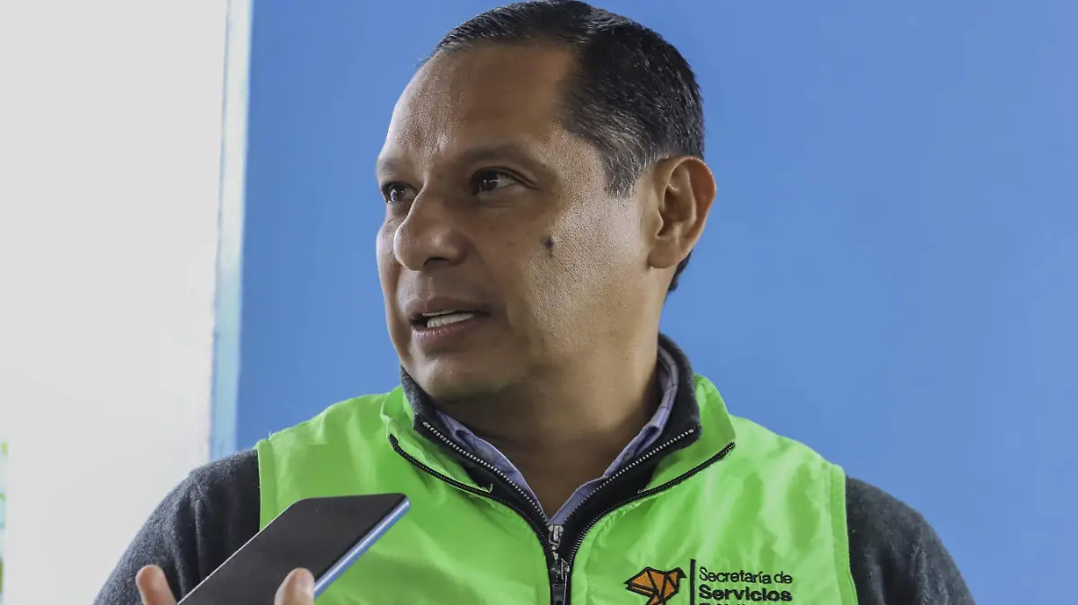 Ernesto secretario