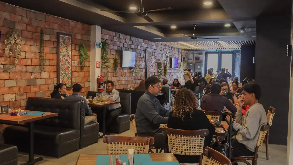 100525_restaurantes_comensales_CO_50