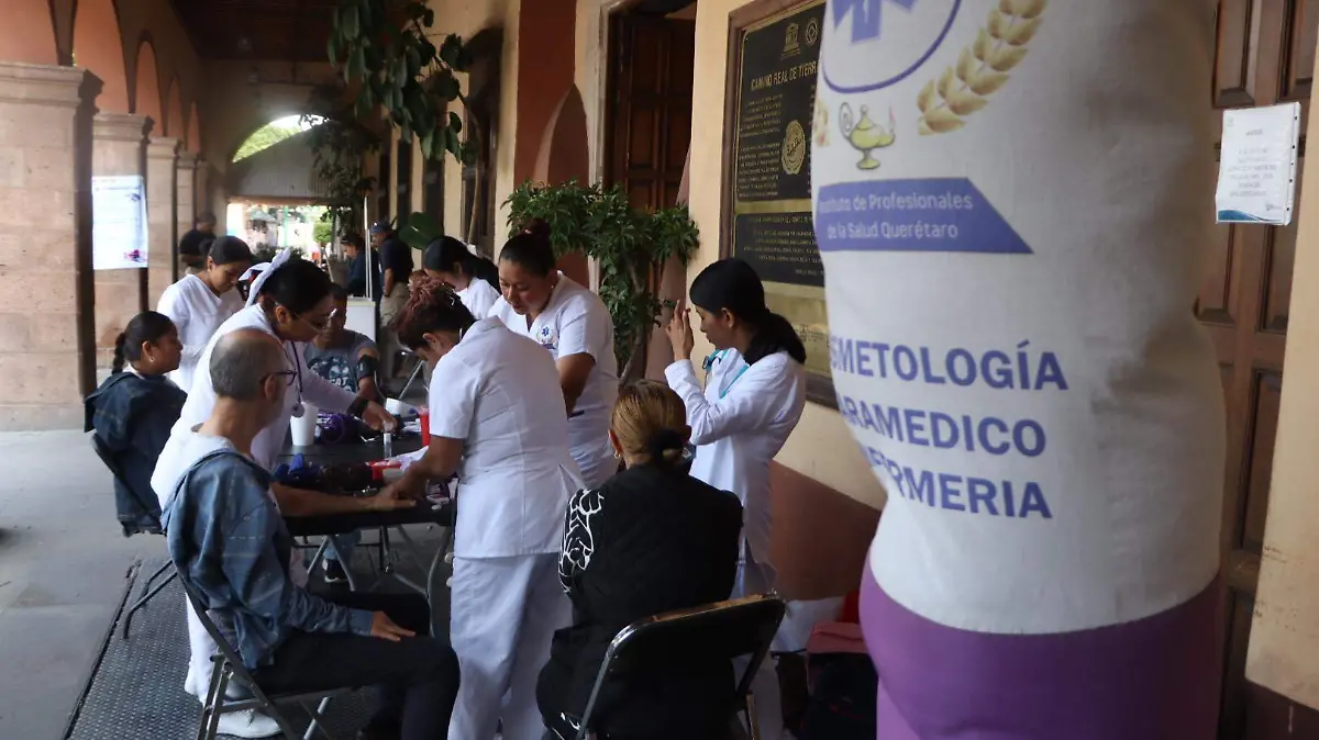 SJR_Visitan diversos