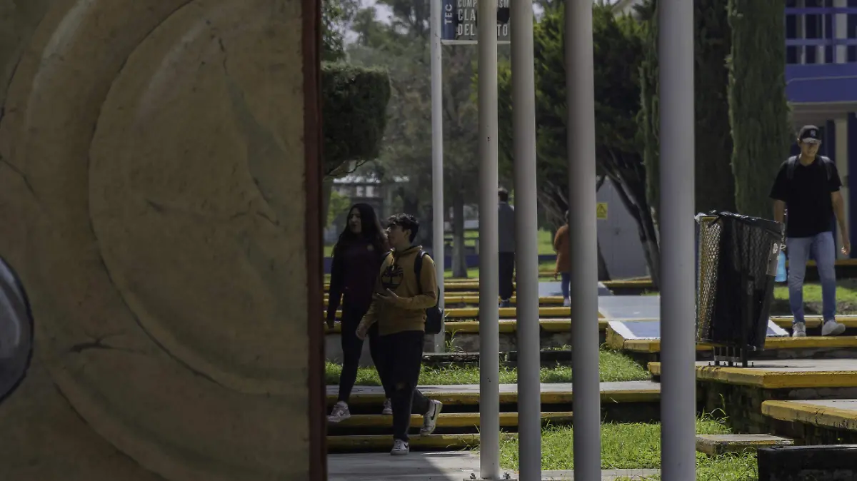 sjr Buscan mejorar