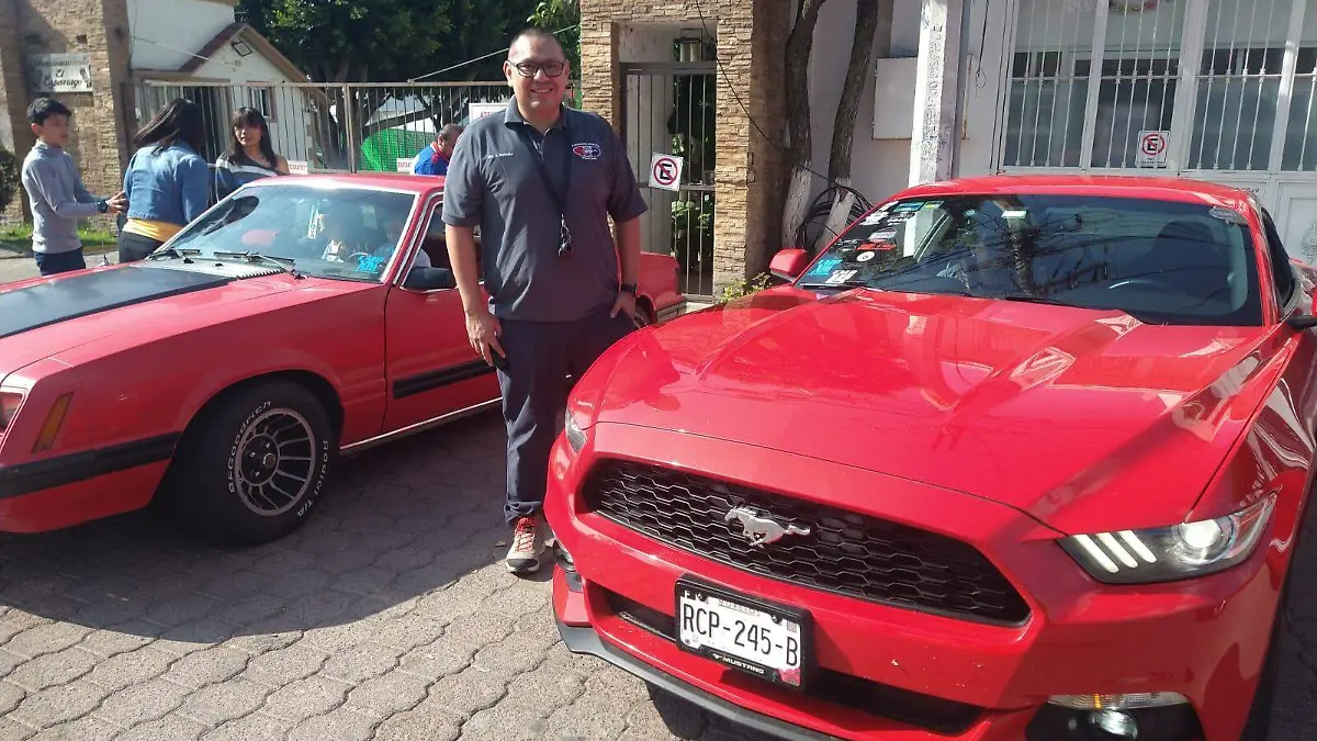 SJR Los Mustang