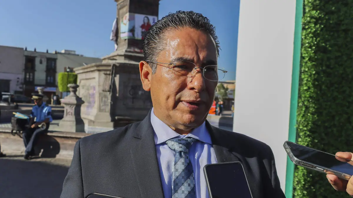 Abel Espinoza