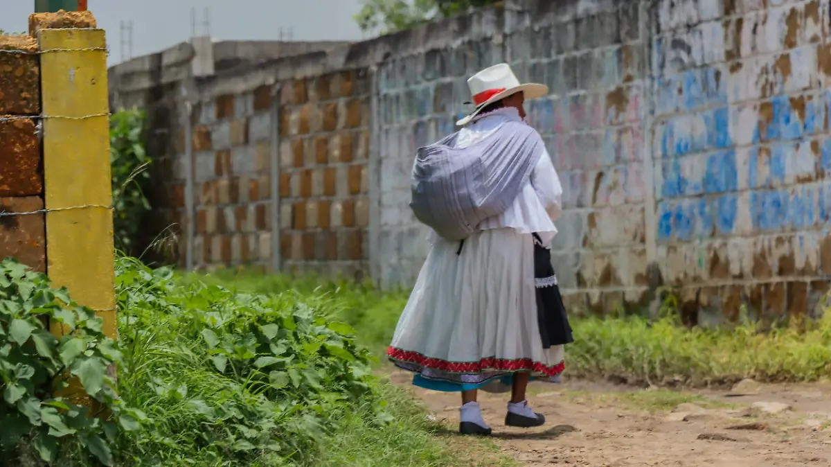 100725_mujer indigena_amealco_CO (1)