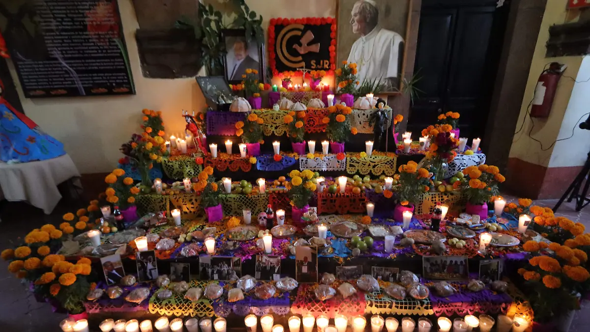 FOTO PRINCIPAL SJR El docente