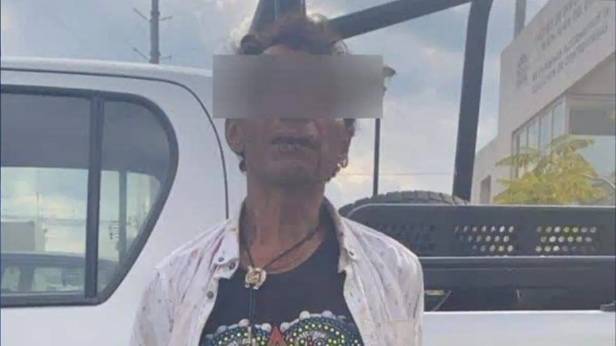 SJR POLI TENIA EN SU PODER