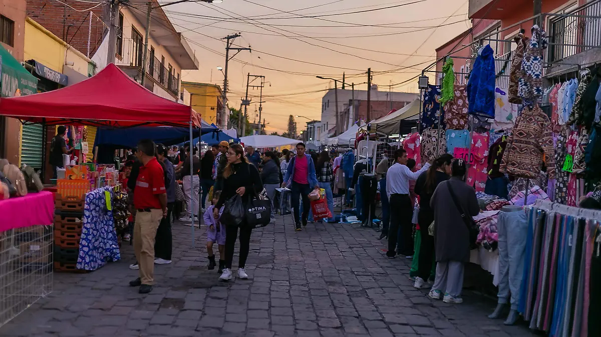 131225_venta nocturna_calle mina_CO_46