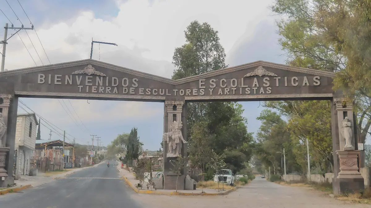 171225_carretera a escolasticas_entrada escolasticas_pedro escobedo_CO_11