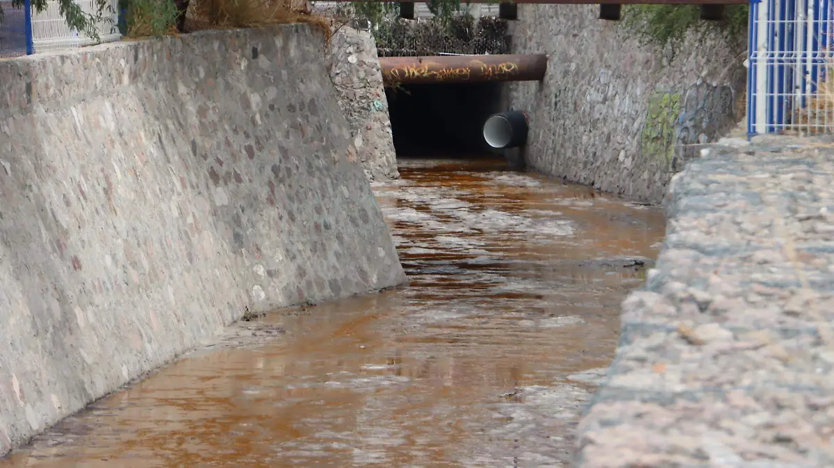 270525_contaminacion_canal zona oriente_ldvu (29)