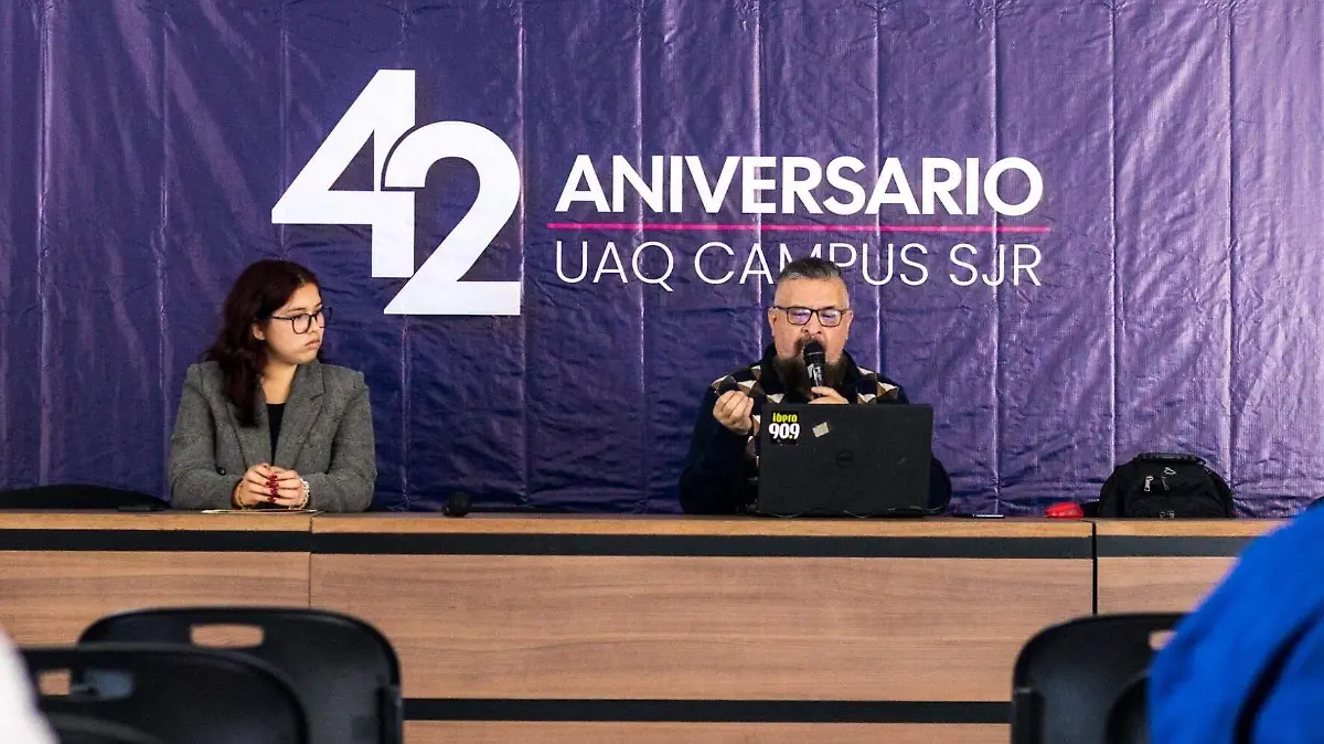 FOTO PRINCIPAL SJR El conferencista