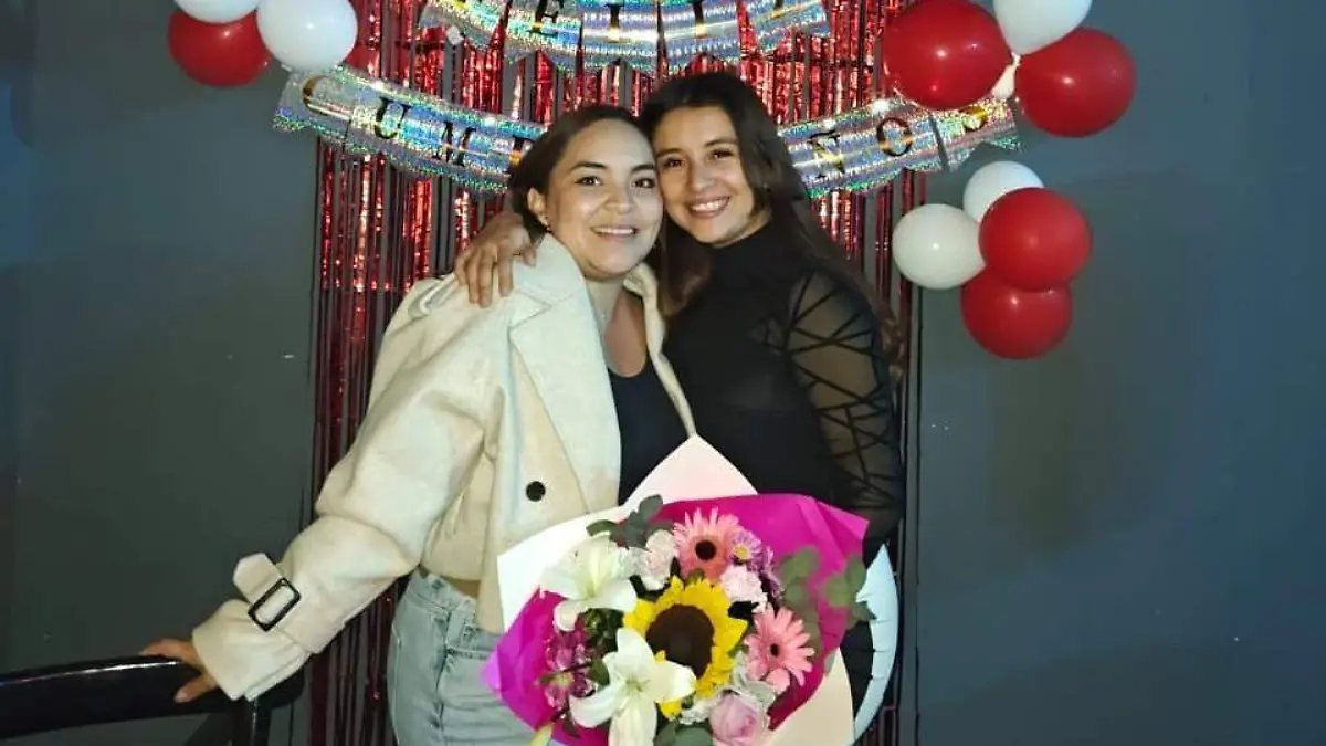 FOTO PRINCIPAL SJR Su mejor amiga