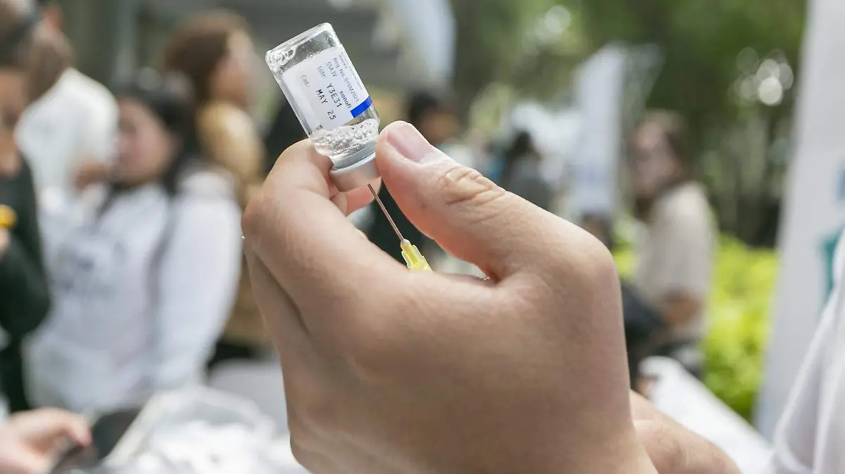 041124_jornada de salud_uaq_campus derecho__CO_79