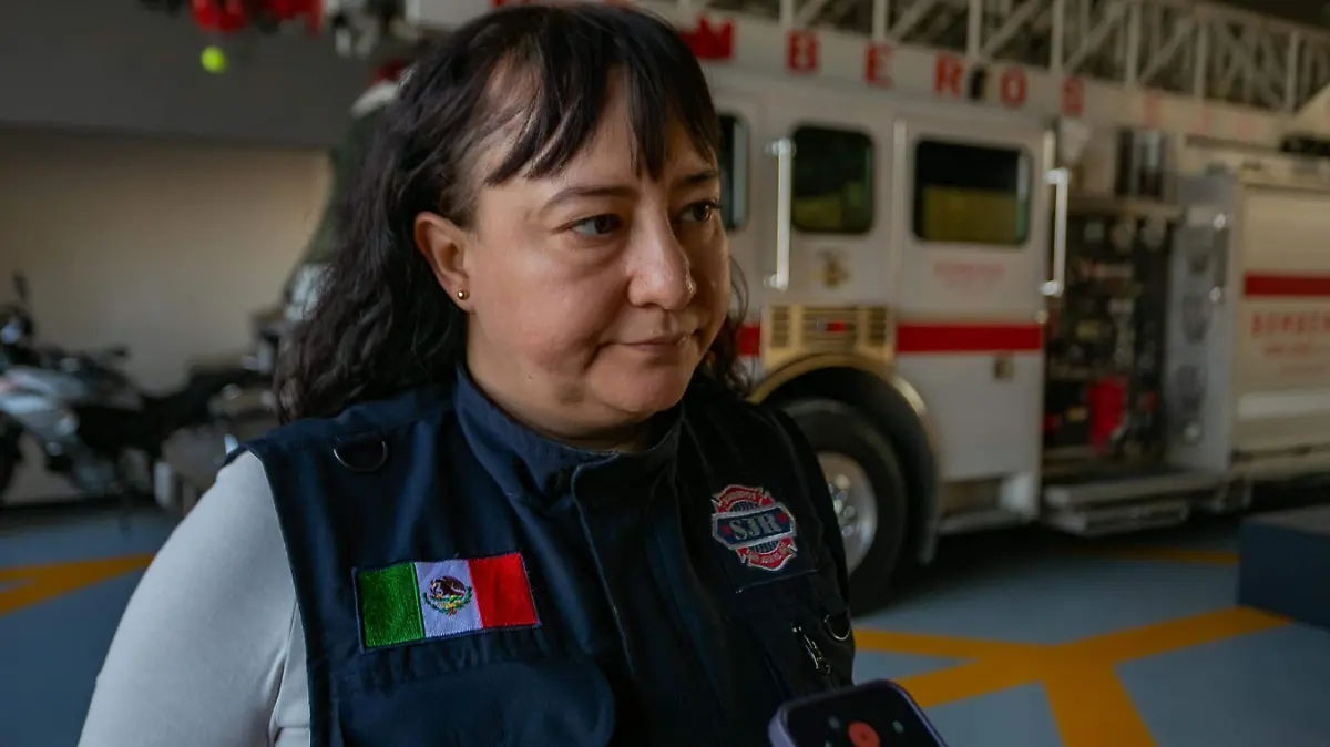 Verónica Laguna Luján,  directora de Capacitación y Enlace de Bomberos de San Juan del Río