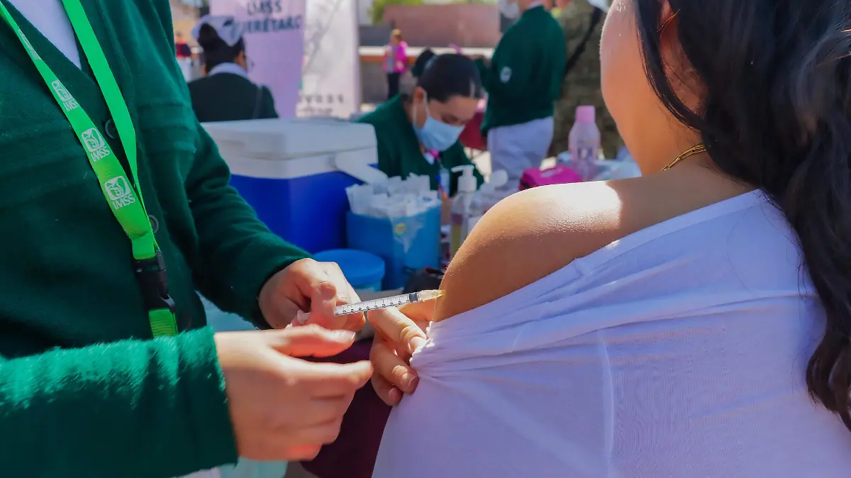 090226_vacunas_vacunacion_ jeringas_CO_24