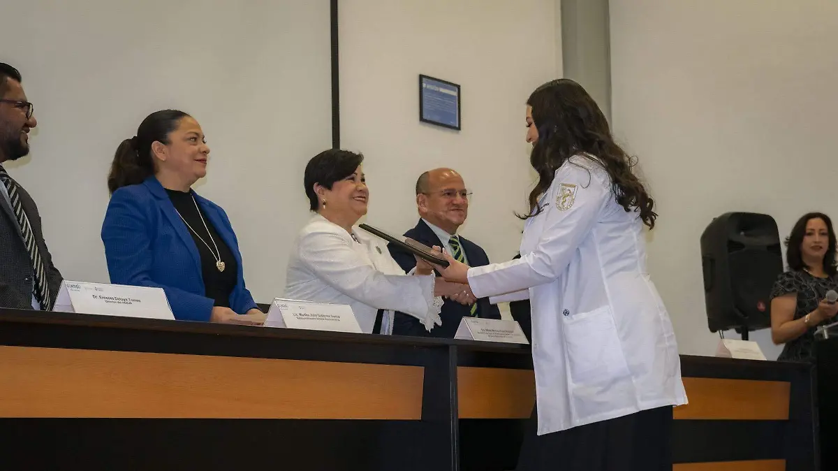 71_273_50666_1076140275_IMG_8342