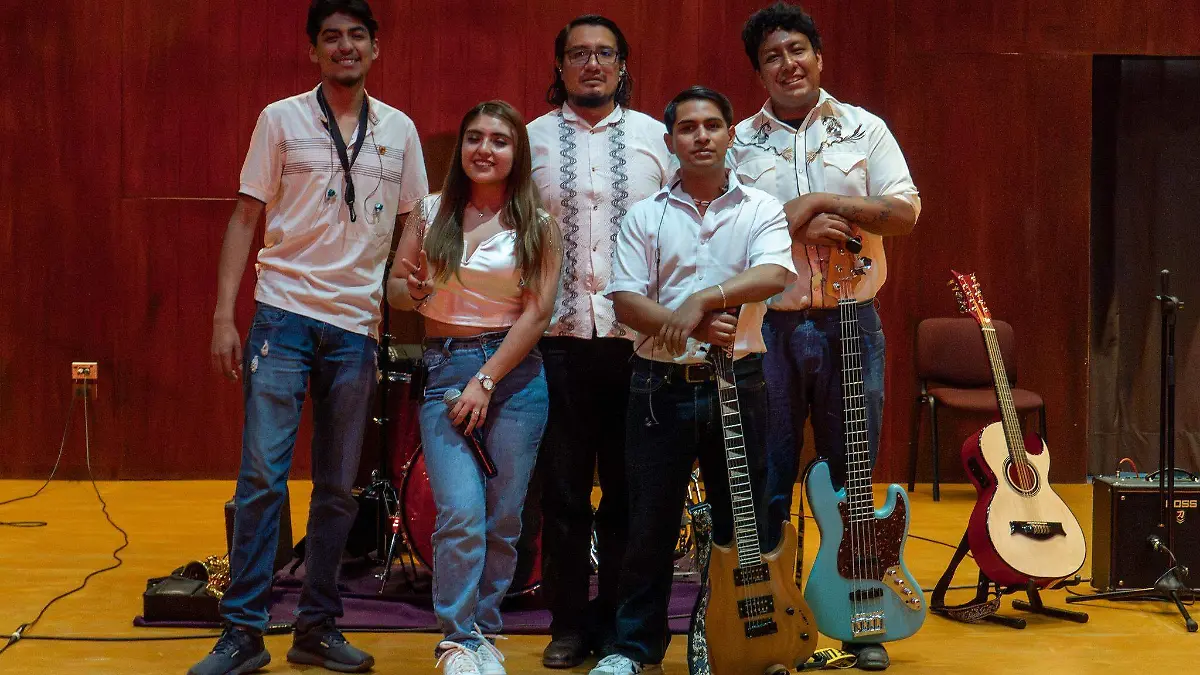 FOTO PRINCIPAL SJR El grupo