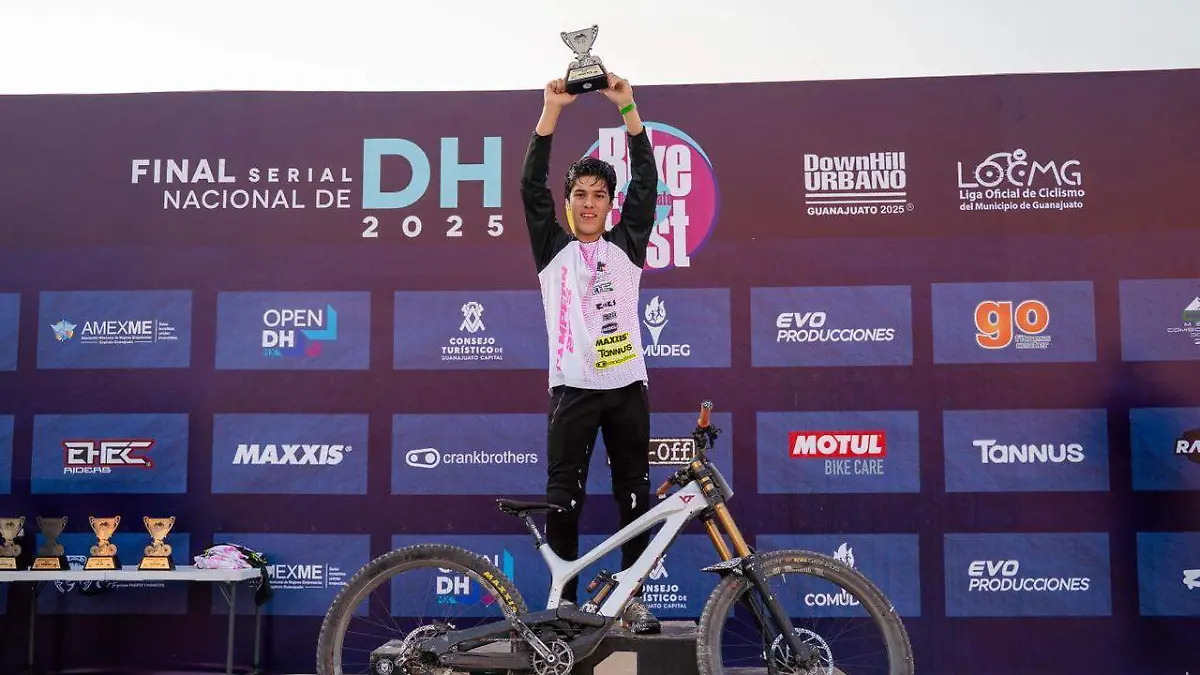 WhatsApp Image 2026-03-01 at 09.54.04