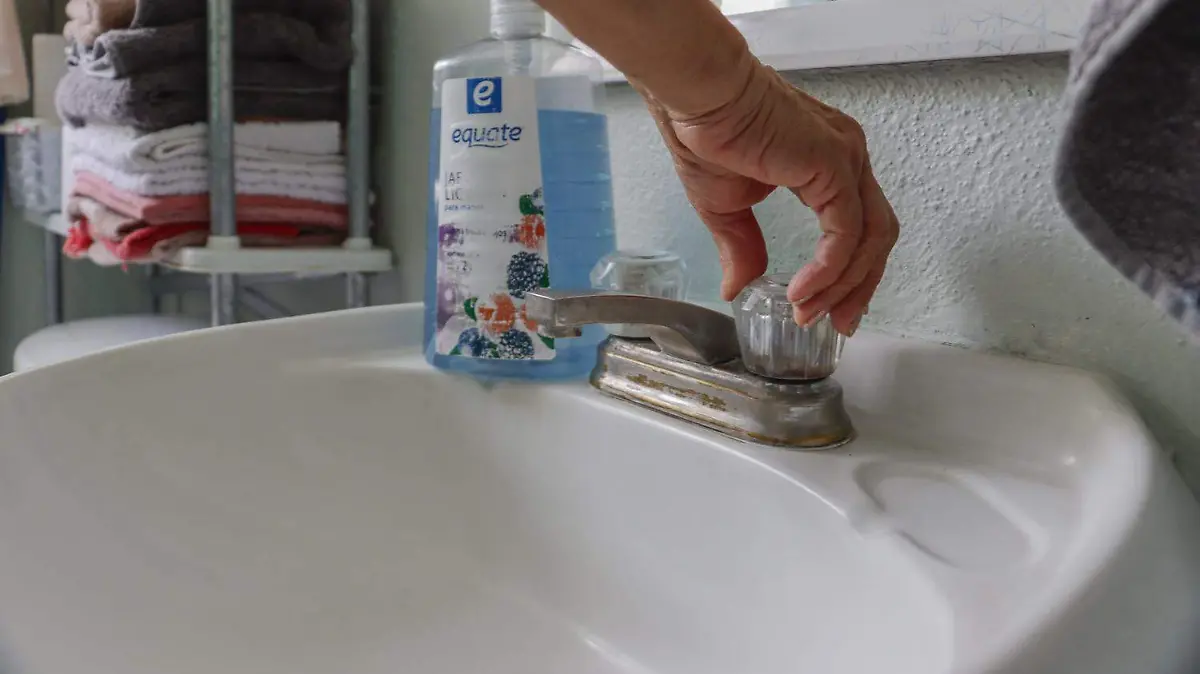 SJR_Llaman a almacenar