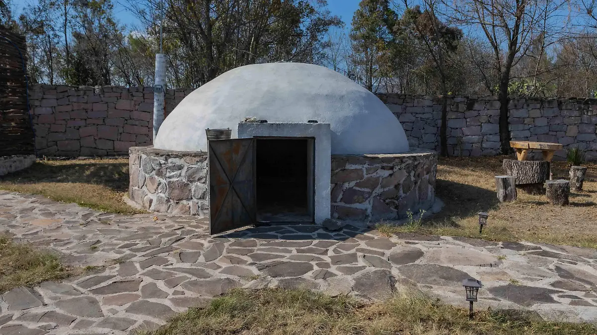 SJR Parte del atractivo es su temazcal desintoxicante