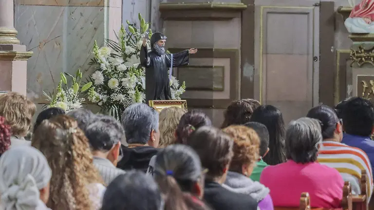 FOTO PRINCIPAL SJR Los feligreses