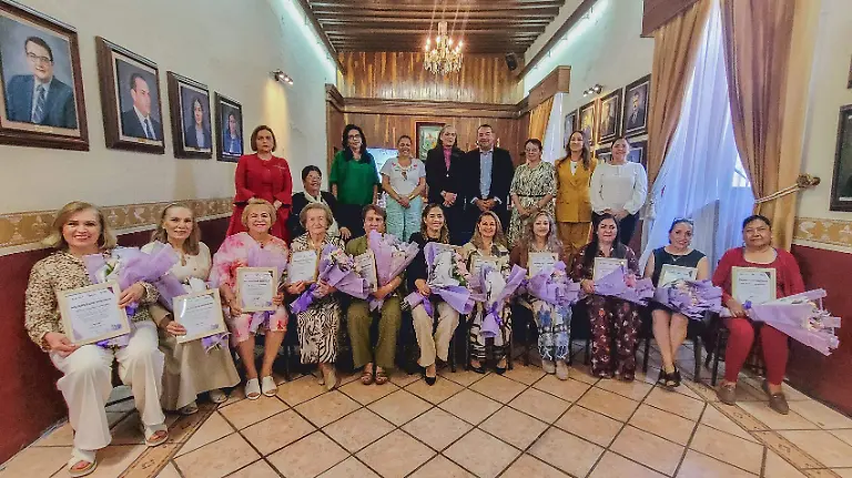 FOTO PRINCIPAL SJR Mujeres