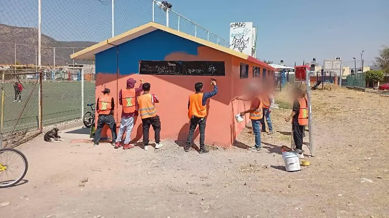 651173232_1373825618118881_508595722213622187_n