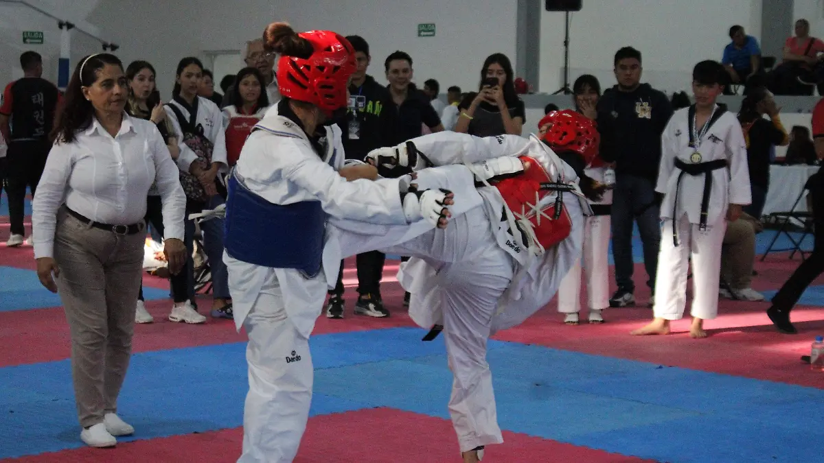 SJR CON LO MEJOR (1)