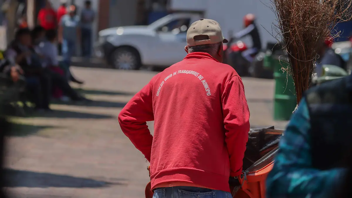 130426_trabajadores_municipio_servicios municipales_CO_35