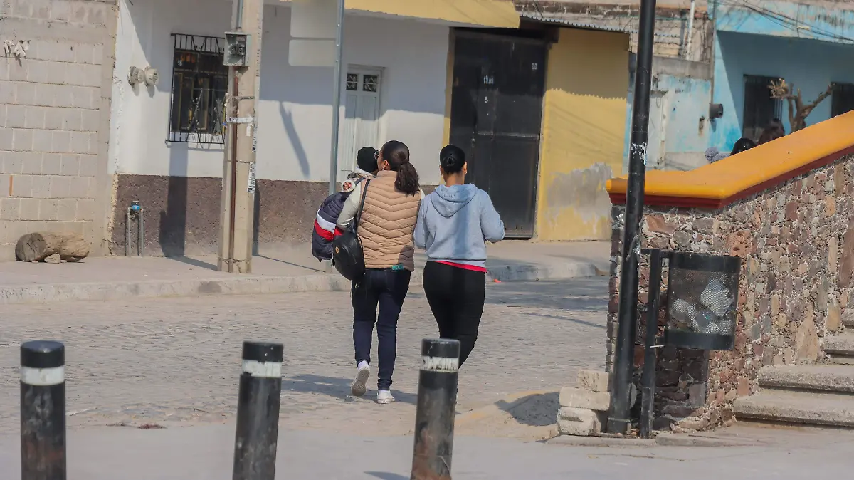 171225_calles_mujeres con niños_la lira_pedro escobedo_CO_21