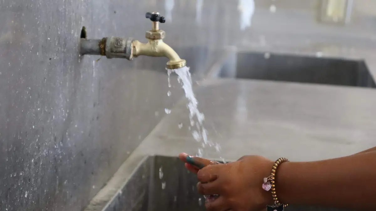 040726_agua_ldvu (9)