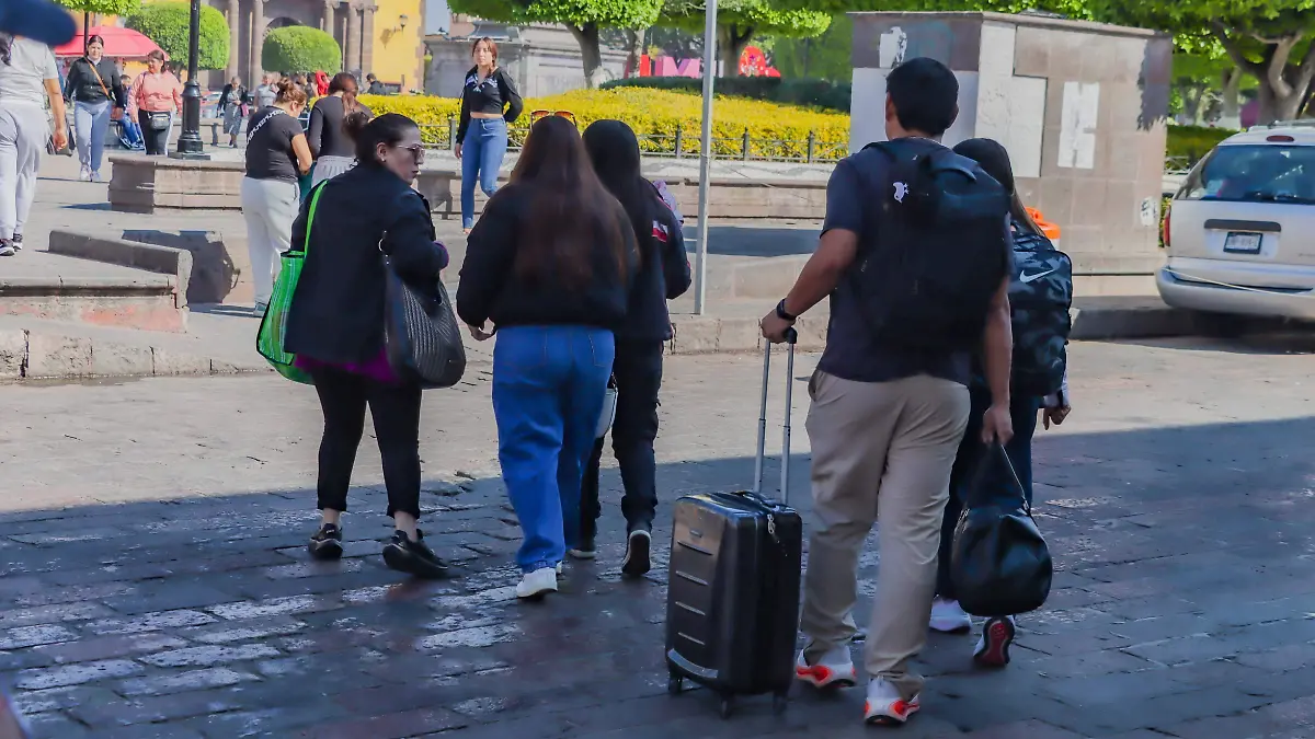 271225_turistas_turistiando_CO_25