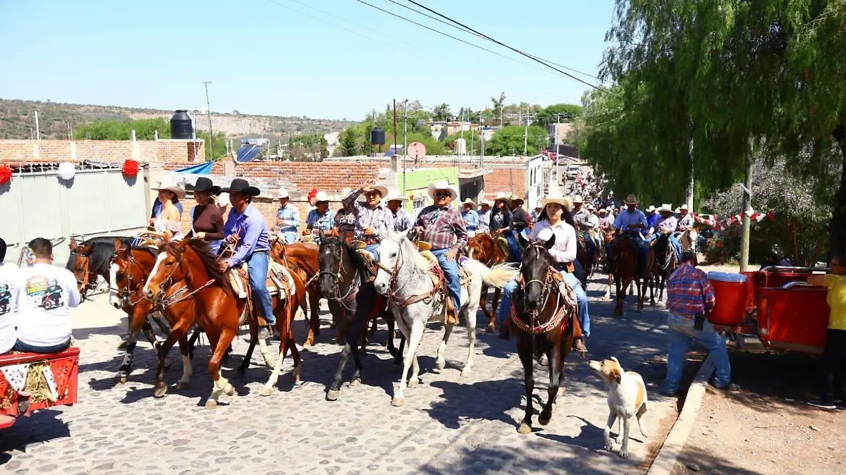 SJR En el desfile