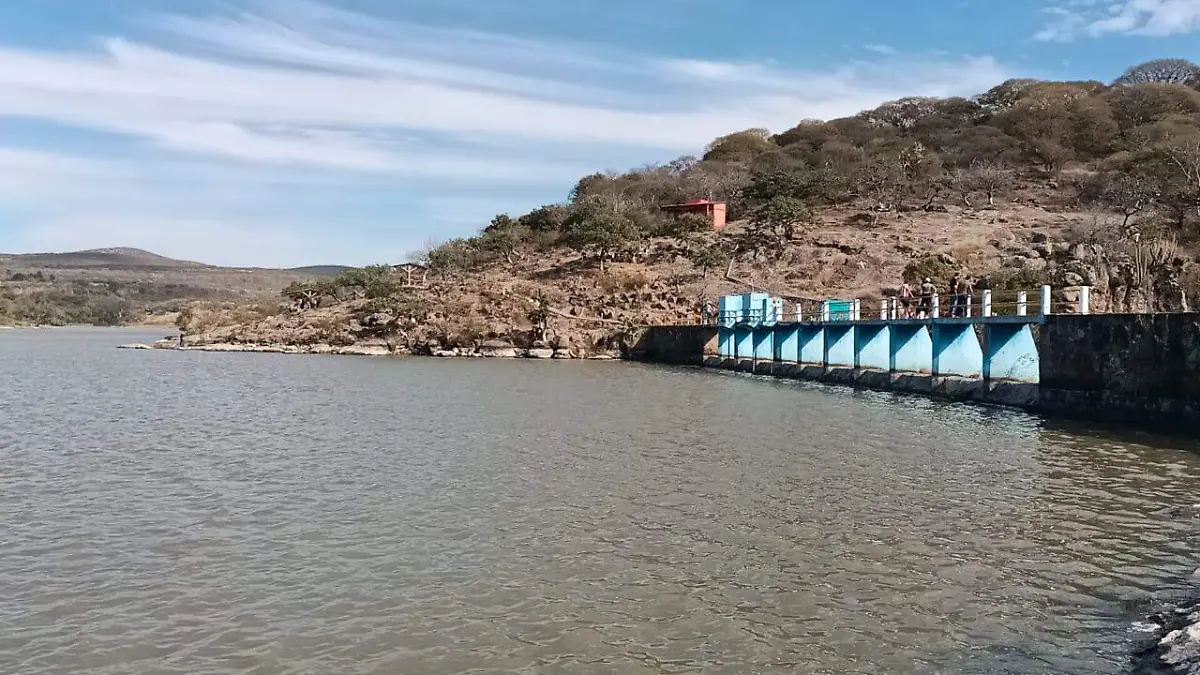PRESA-JUGUETE (1)