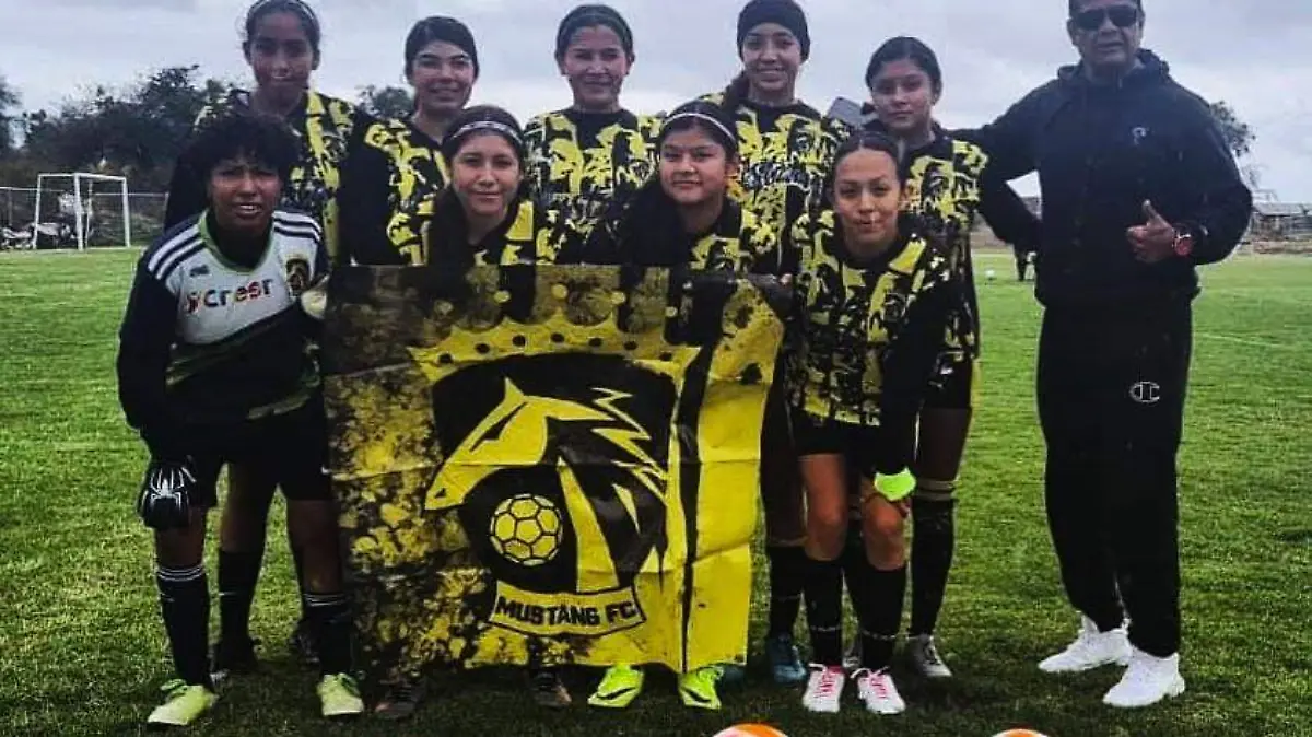 Las Mustang's FC  (1)