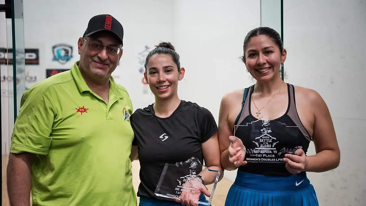 Montserrat Mejía, campeona en dobles de Raquetbol