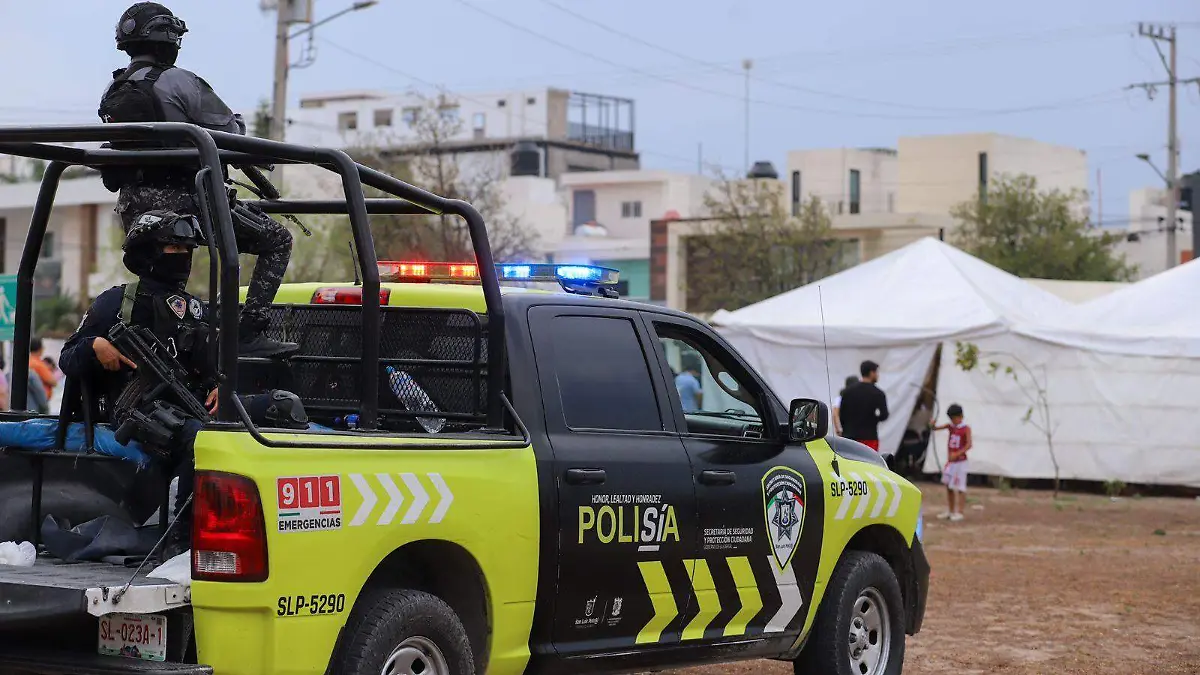 policia vigila jornada electoral en SLP