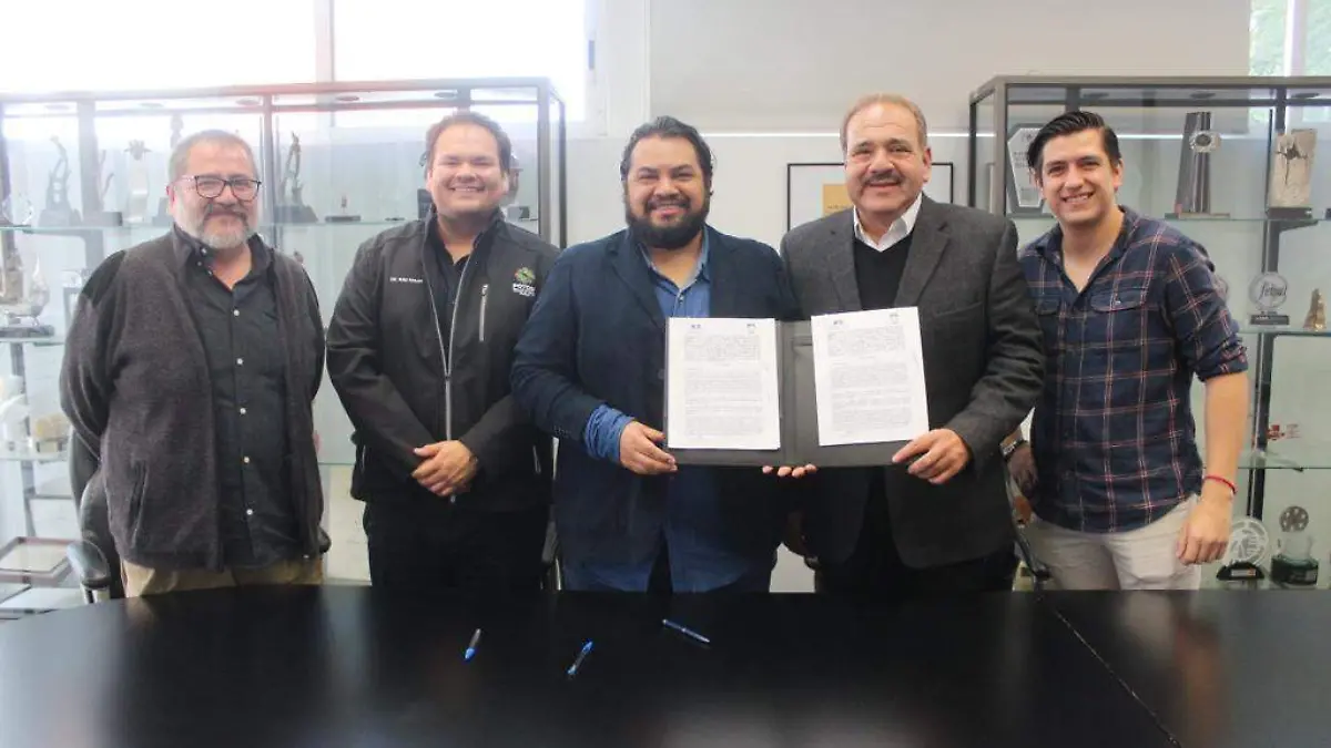 FIRMA DE CONVENIO (3)