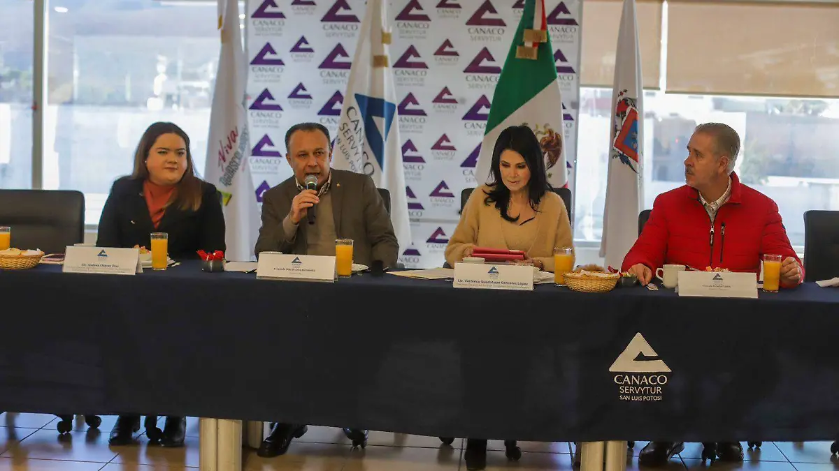  Buró de Congresos y Visitantes  (2)