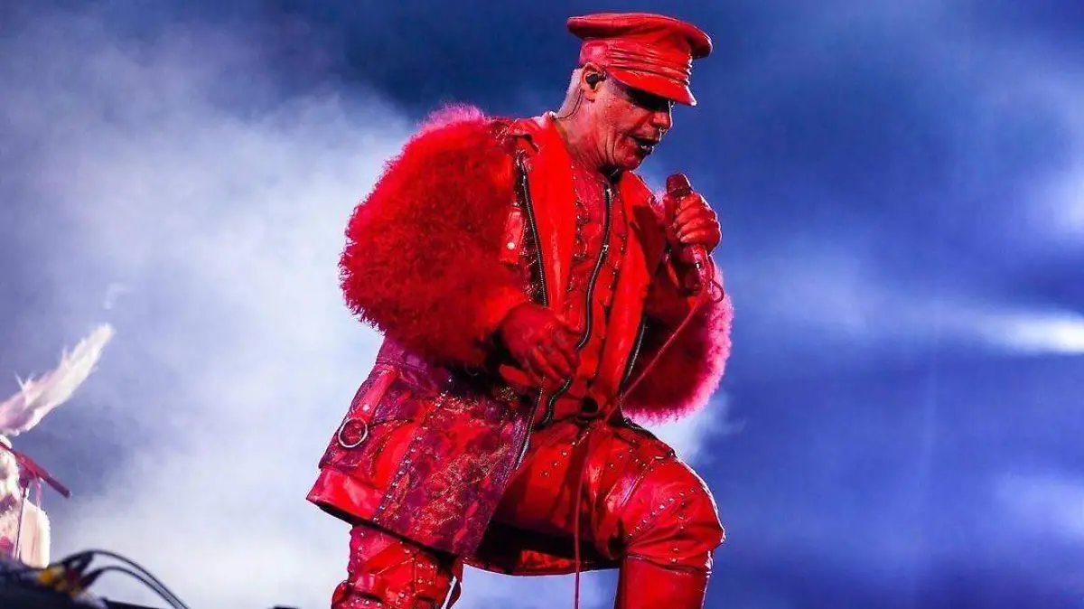 Till Lindemann (2)