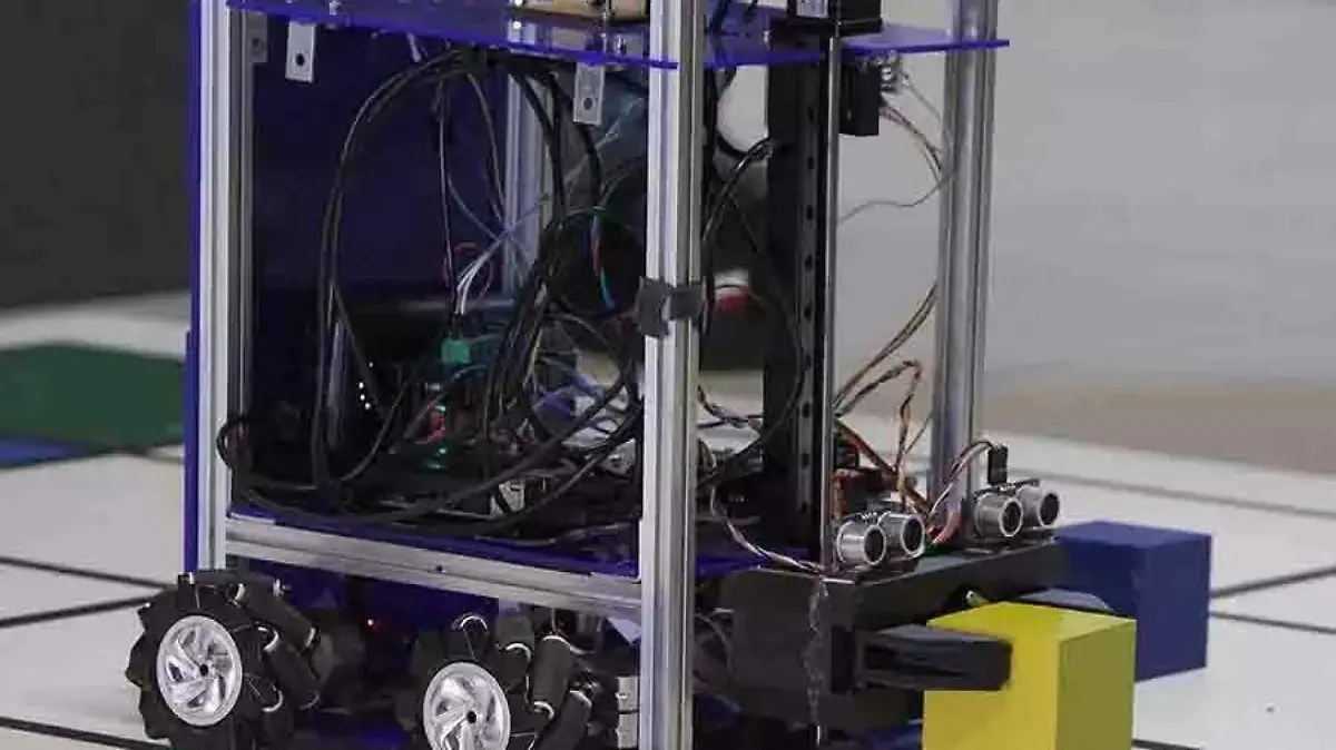  Club de Robótica Tec de Monterrey (2)