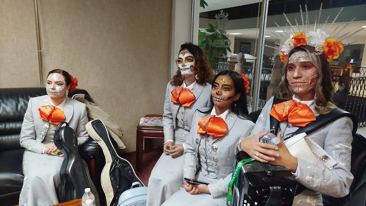 mariachi femenil “Así es México” (5)