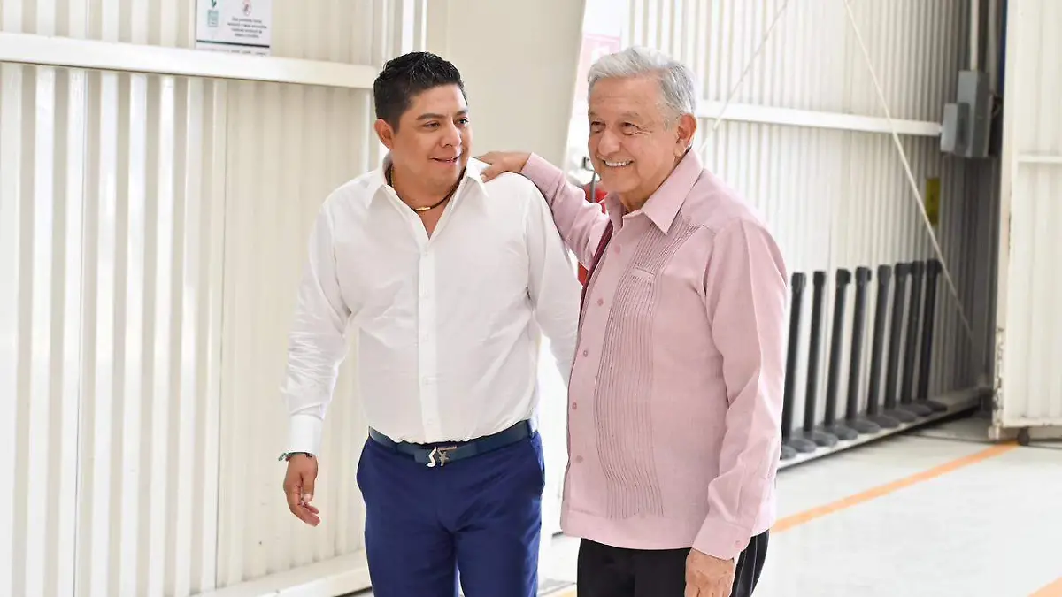 AMLO y Ricardo Gallardo