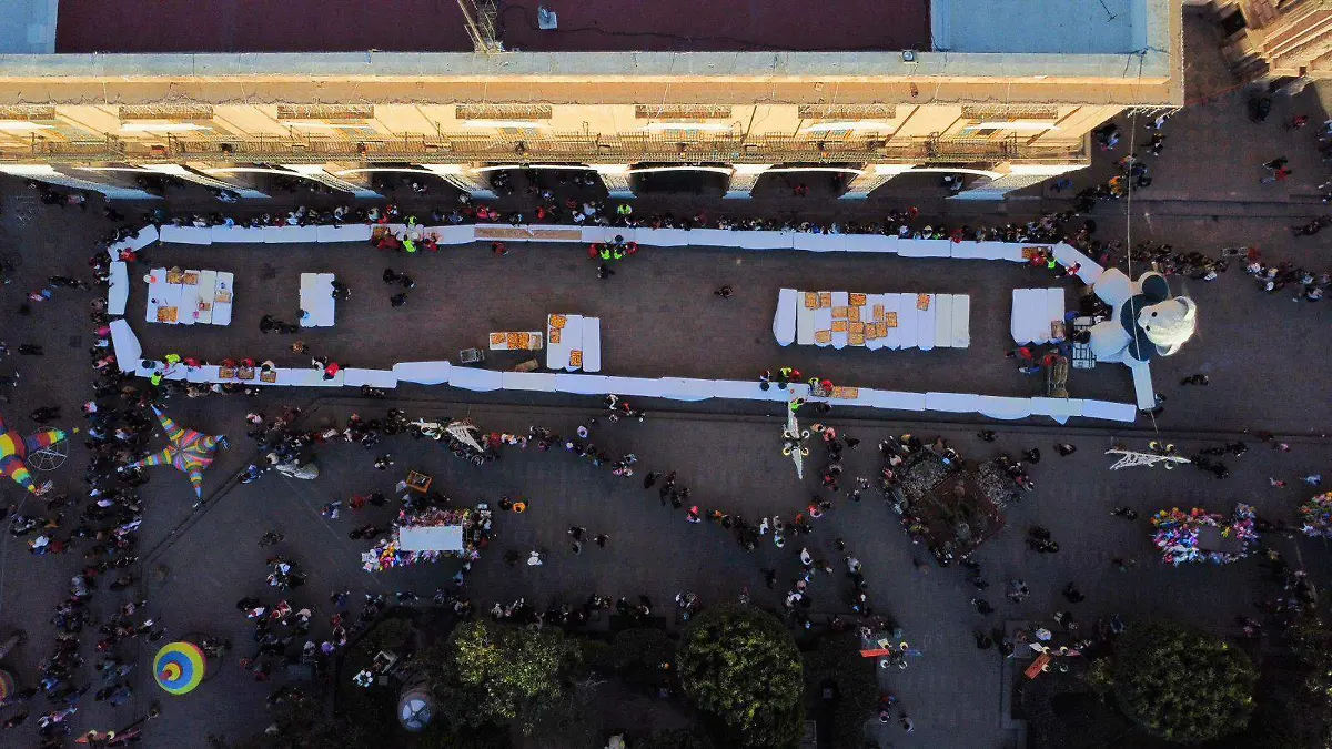 rosca reyes en palacio mpal ND (2)