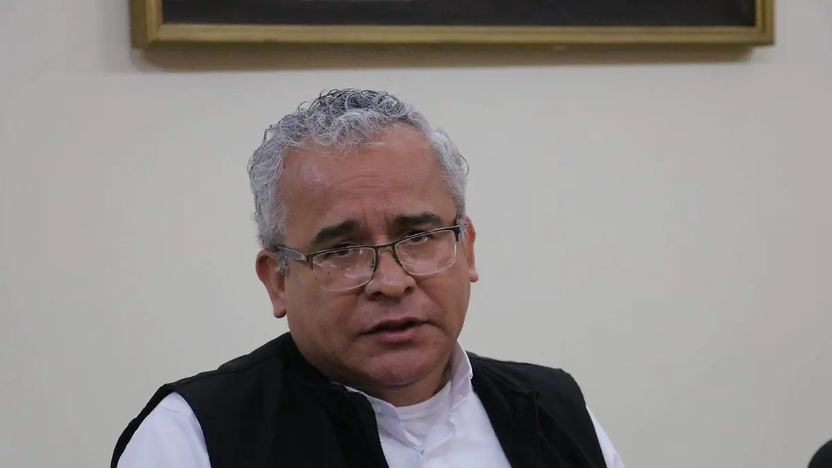 Tomás Cruz Perales, (2)