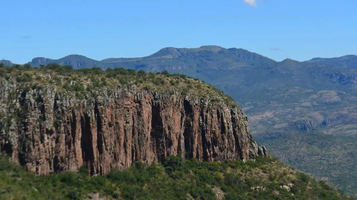 tierra nueva cerro de la mesa