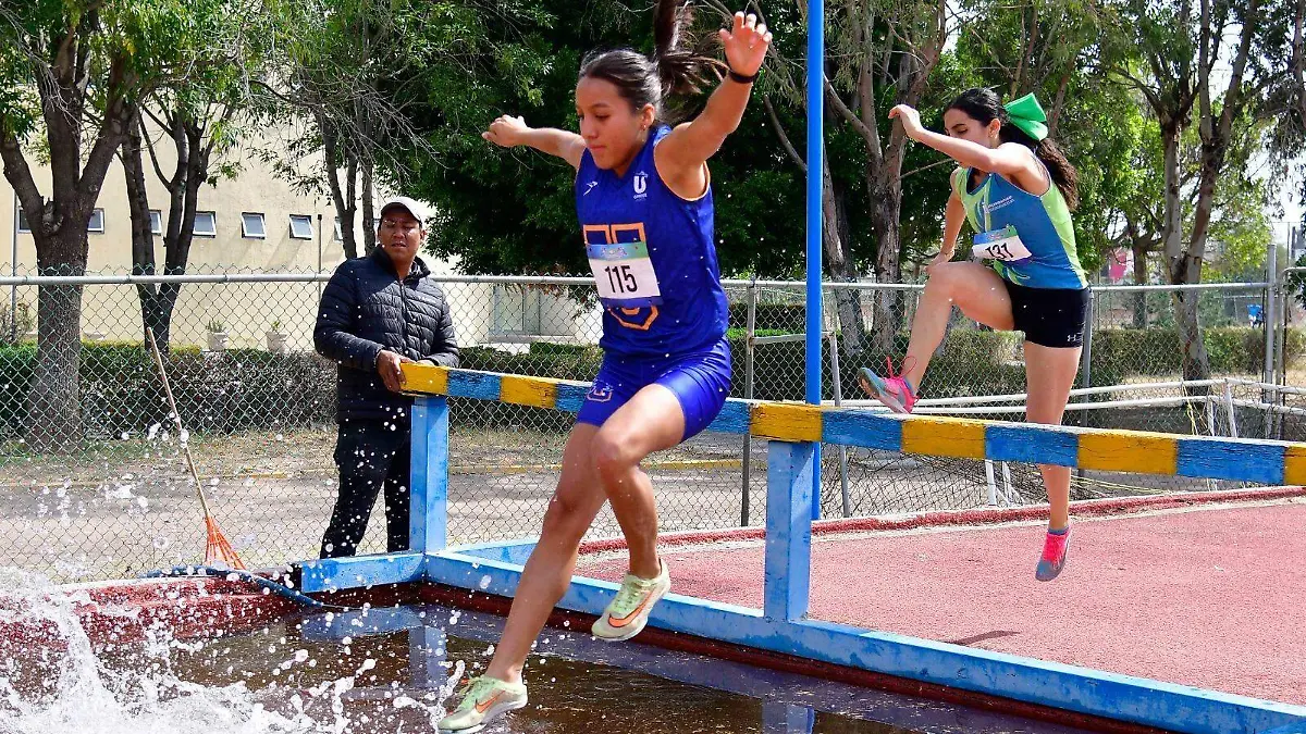 Estudiantes de la UASLP (3)